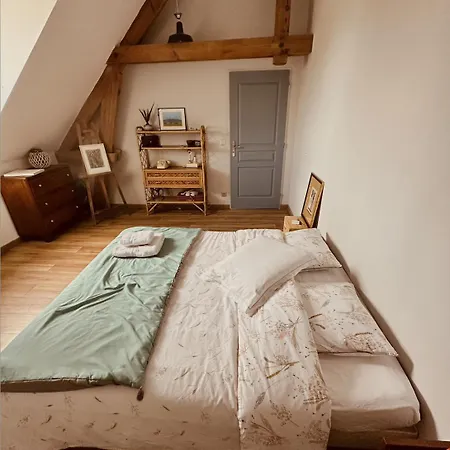 La Cour Verte D'hotes