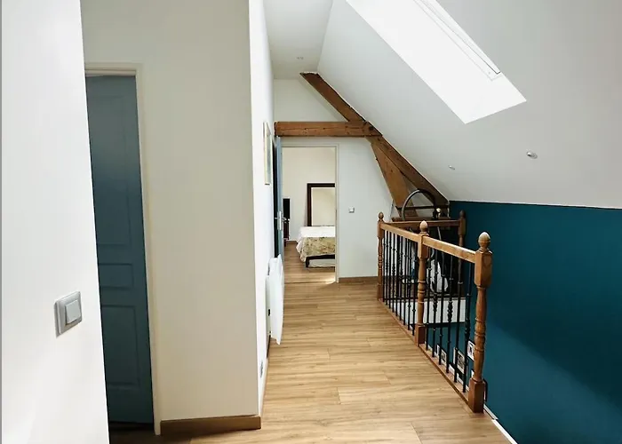 La Cour Verte D'hotes Montépilloy